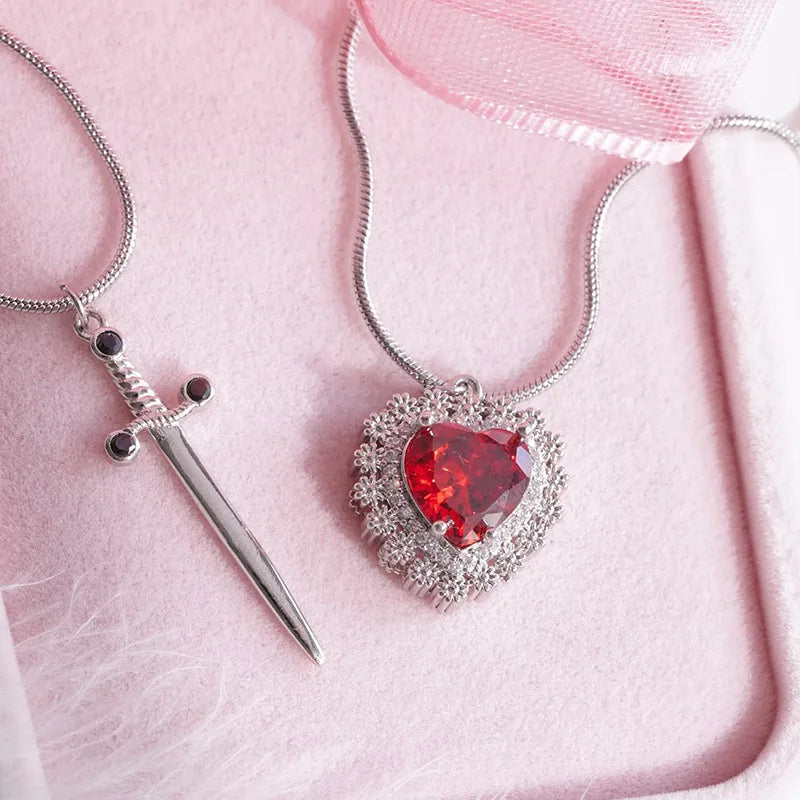 Cadenas Pareja Corazón con Espada