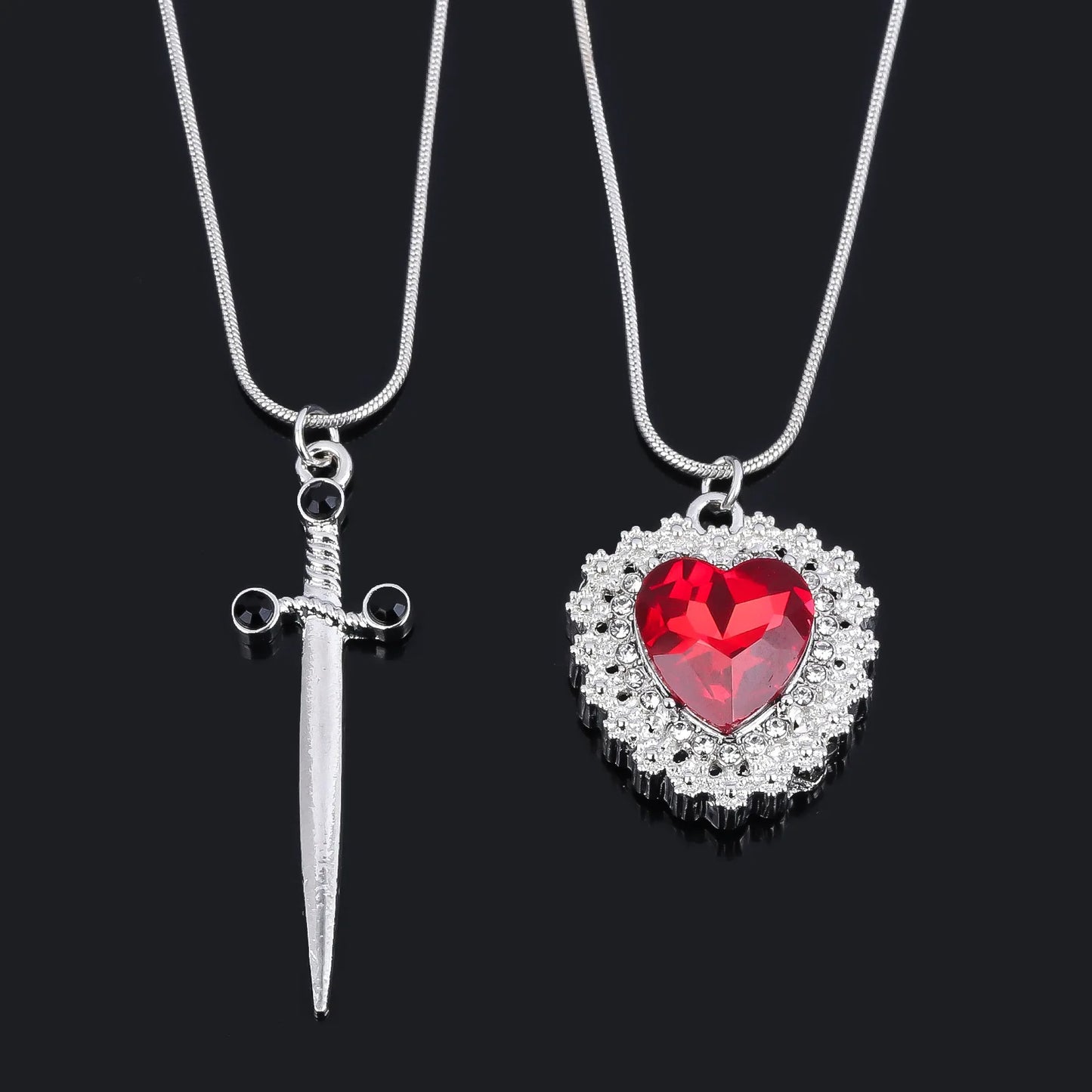 Cadenas Pareja Corazón con Espada